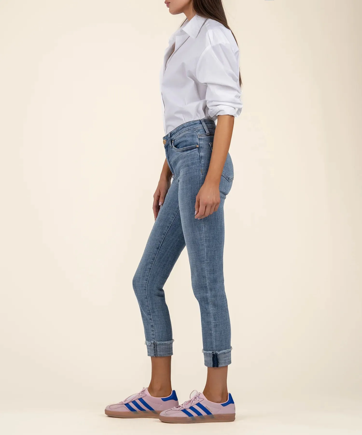 Amy Mid Rise Crop